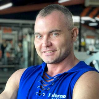 anton murashkin 1 320x320 - Тренажерный зал