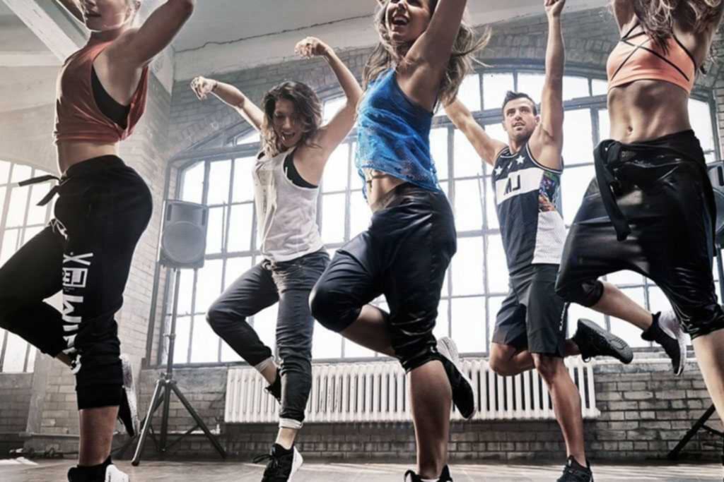 modern and pop dance full 1024x683 - Современный и эстрадный танец