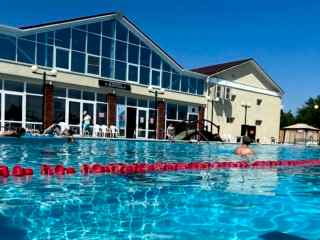 bassejn2 320x240 tl - Релакс-зона: Бассейн, баня, хаммам