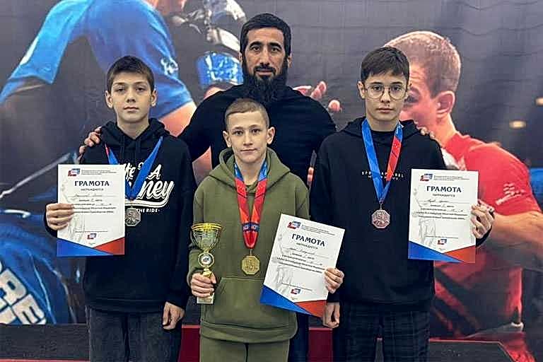 uspeh nashih bojcov na turnire mma cover - ММА