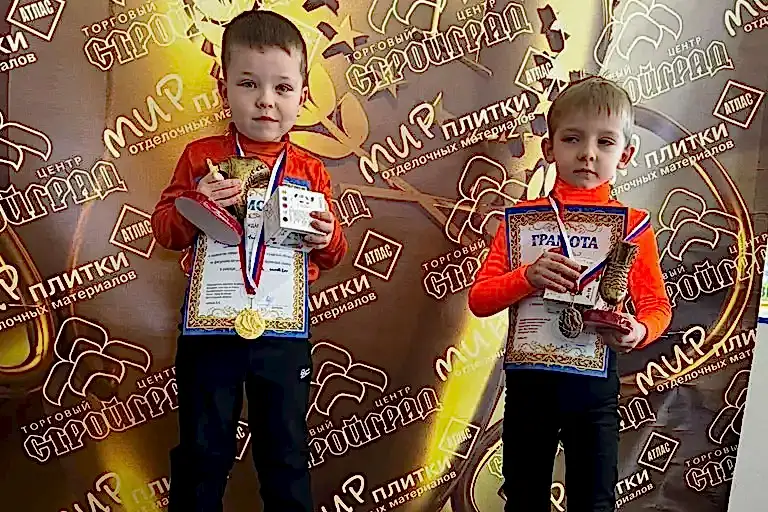 pervenstvo po figurnomu kataniju cover - Фигурное катание