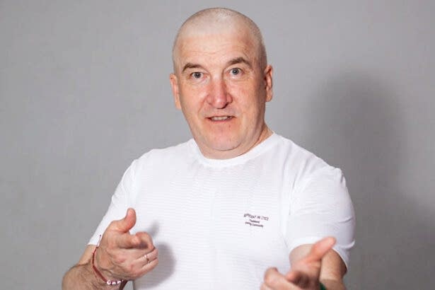 janybaev evgenij 615x410 - Бачата