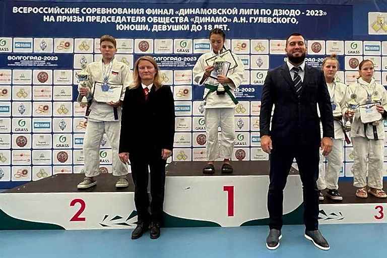 2 mesto na vserossijskih sorevnovanija po dzjudo cover - Борьба дзюдо