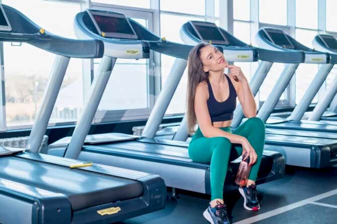 vzyav sebya v vruki cover 670x447 - Взяв себя в руки: возвращаемся к тренировкам и правильному питанию после праздников или отпуска