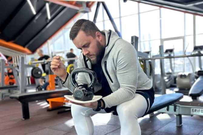 Важность растяжки после силовых тренировок для восстановления ivanov 3 cover 670x447 - Почему белок ключевой элемент для наращивания мышечной массы