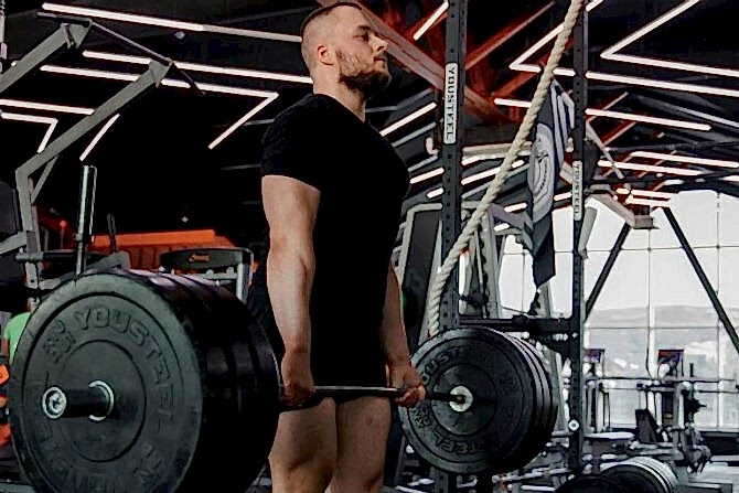 Пауэрлифтинг для начинающих: Почему стоит начать и как начать тренироваться ivanov power 1 cover 670x447 - Пауэрлифтинг для начинающих: Почему стоит начать и как начать тренироваться