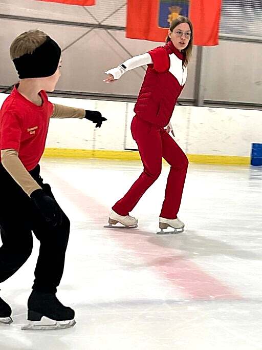 fk 1 512x683 - Фигурное катание