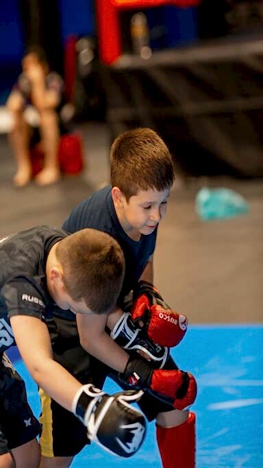 edb-pride-123 edb pride 123 384x683 - Кузнецов Евгений