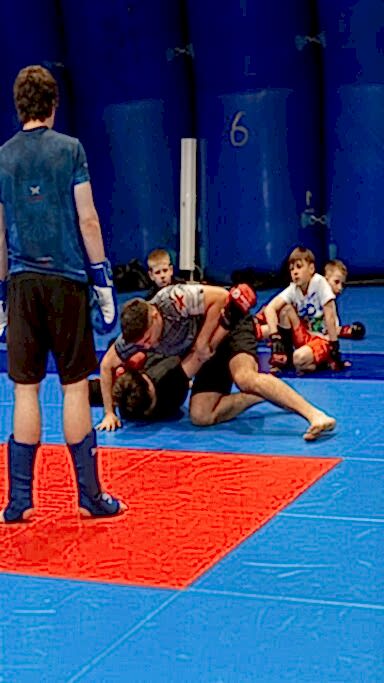 edb-pride-168 edb pride 168 384x683 - Кузнецов Евгений